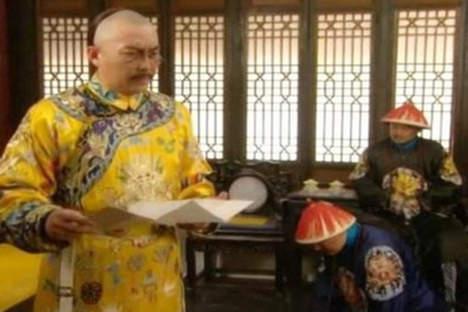 中国方言太多，上朝时皇帝若听不懂怎么办？雍正帝：直接开除