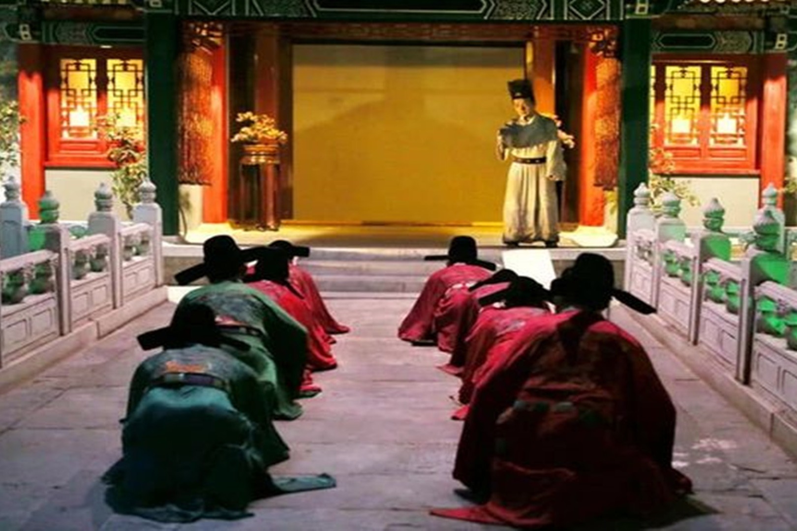 除三拜九叩外此民族有种最高礼仪让人无法接受多数人会吐