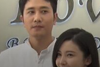 《婚姻的两种猜想》青岛热拍，杨子姗彭冠英结婚场景曝光。