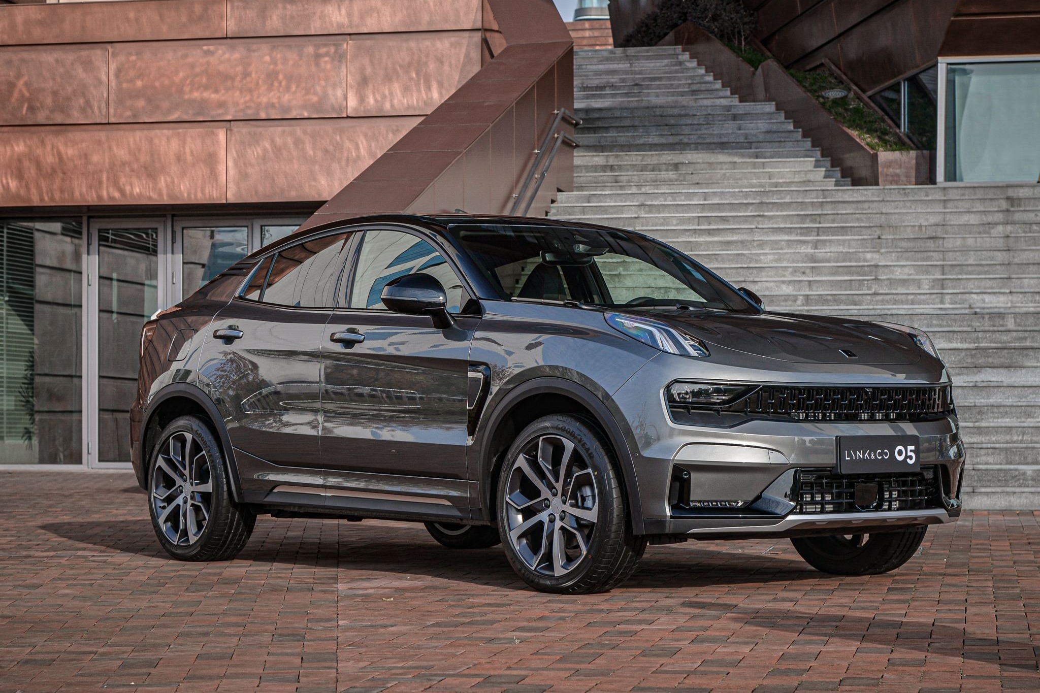 领克、WEY、星途、红旗，四大自主高端品牌，你更喜欢谁