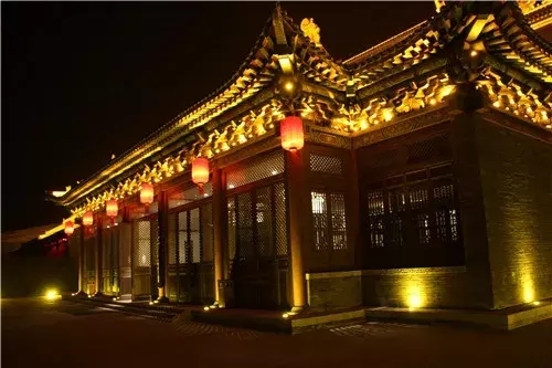 古建筑夜景照明设计,灯具和建筑和谐共生,构建古意的灯光意境