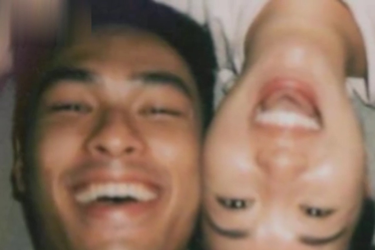 长长久久是你！杨祐宁晒照宣布结婚喜讯，手戴婚戒笑容好甜