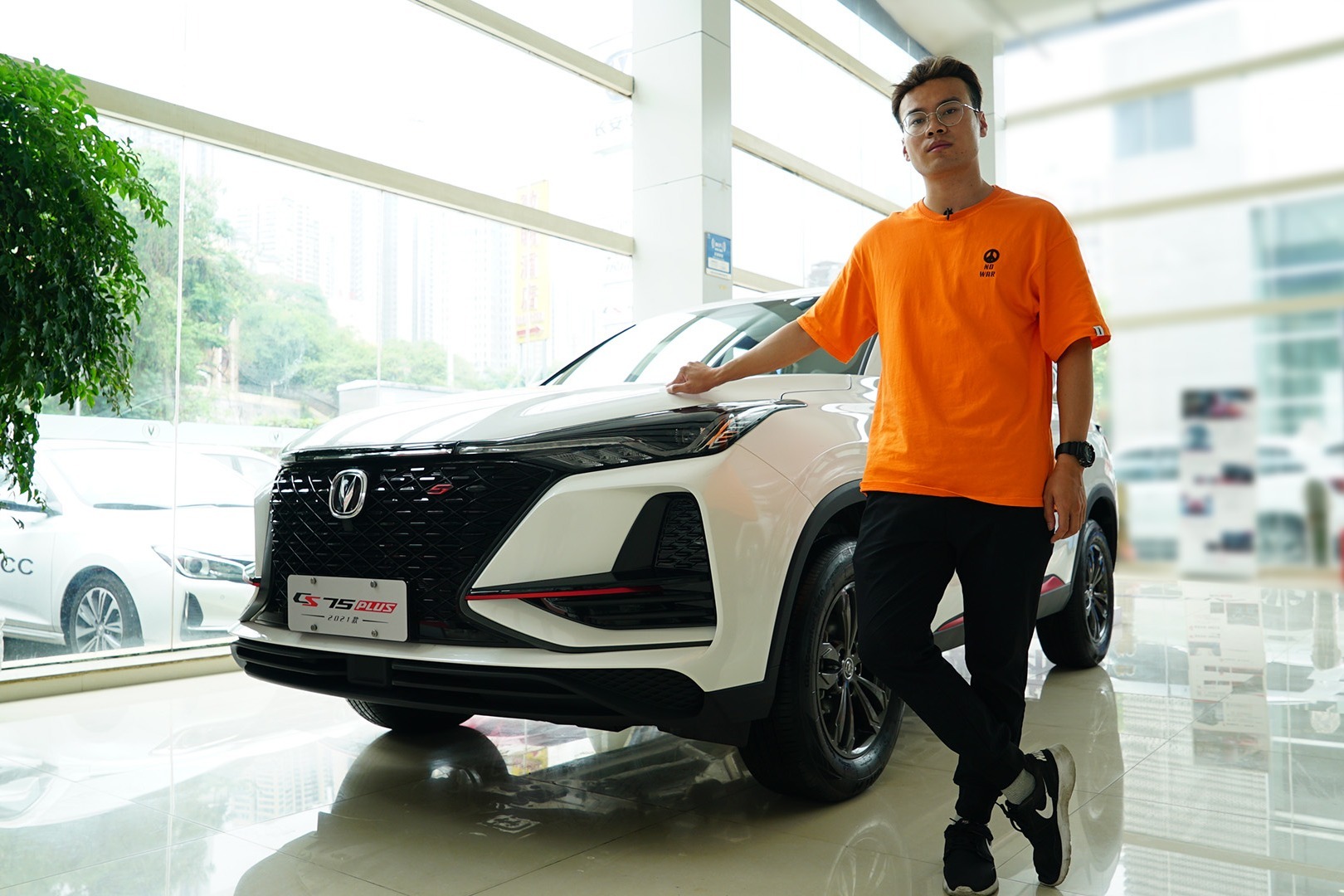 到店实拍丨长安CS75 PLUS焕新，车机更人性化，巡航可动口不动手