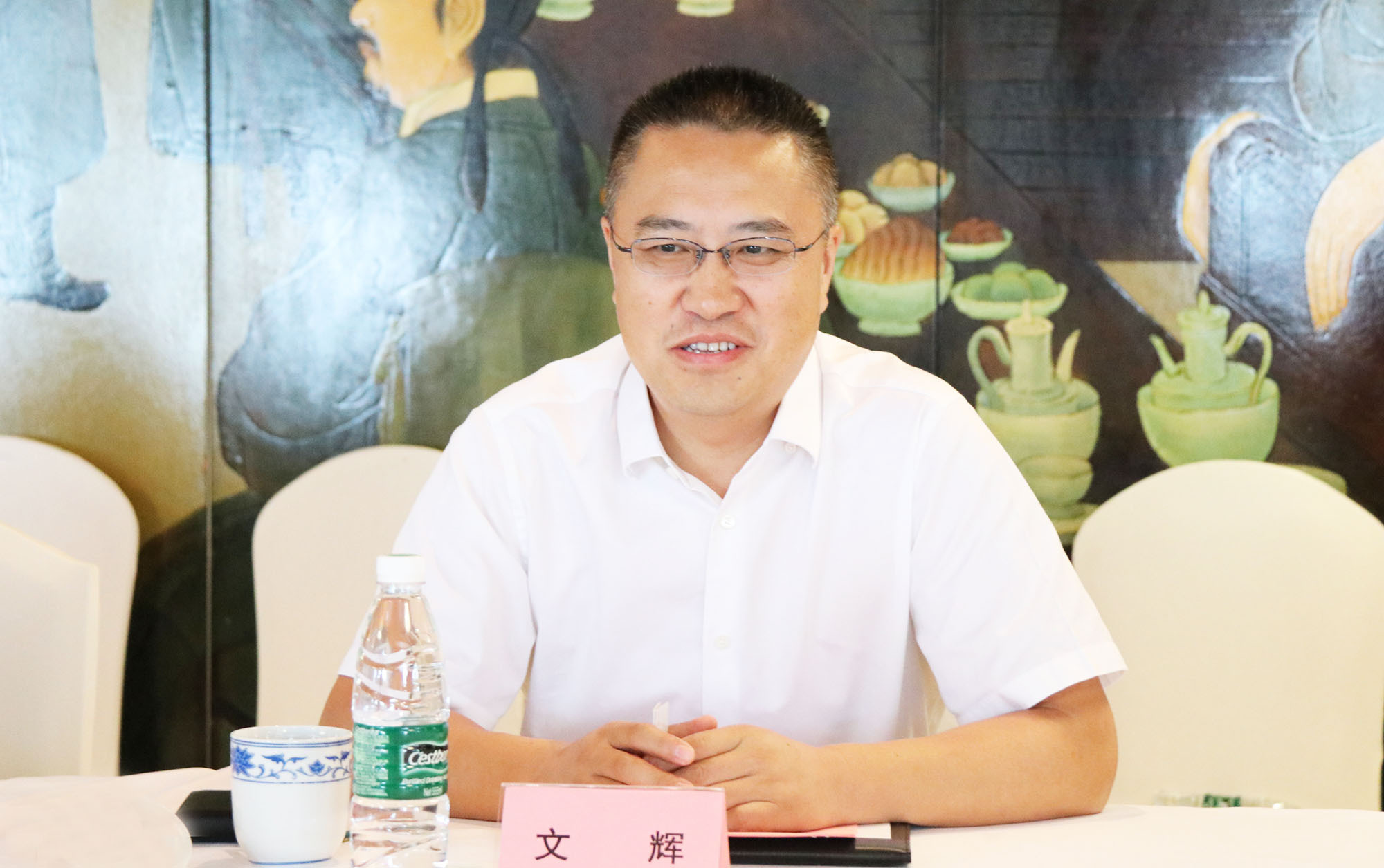 山东省潍坊市委书记惠新安率团到访启迪控股 共促新型合作与发展