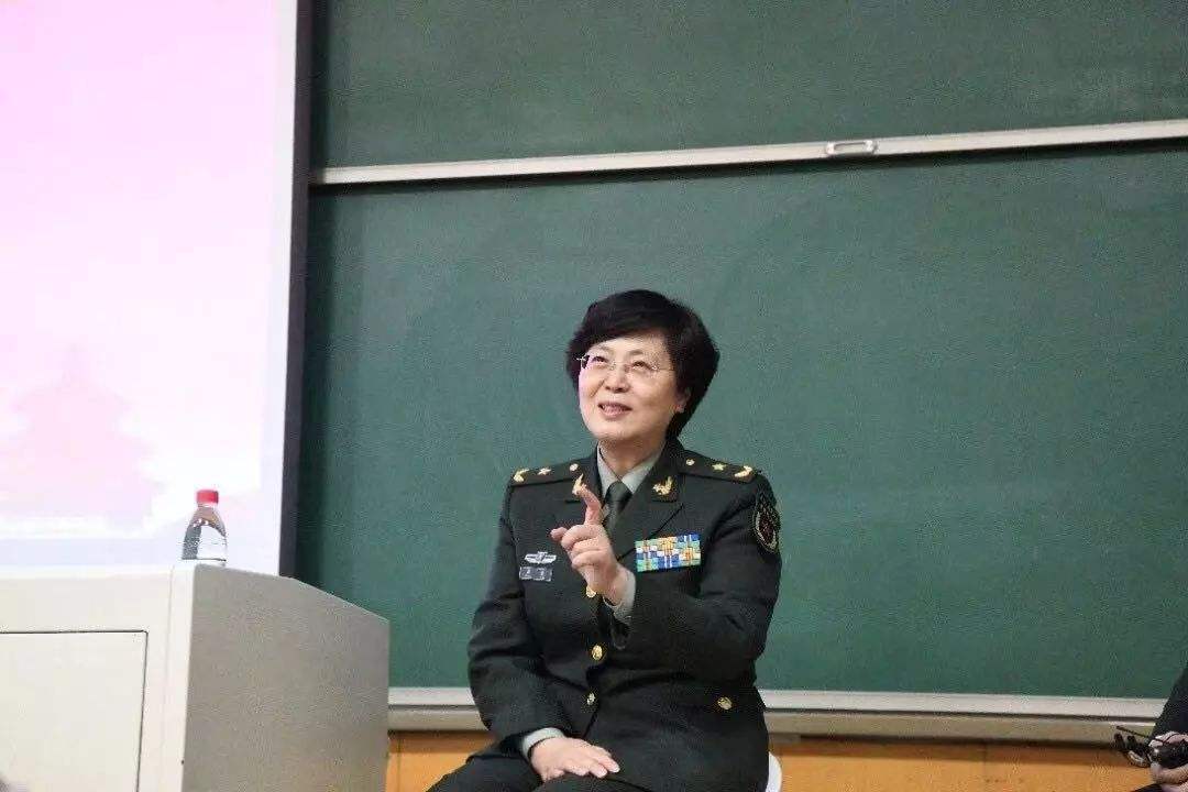 人民英雄”国家荣誉称号获奖者:陈薇院士__凤凰网
