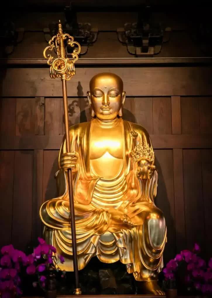 恭迎地藏菩萨圣诞丨大孝大愿的典范