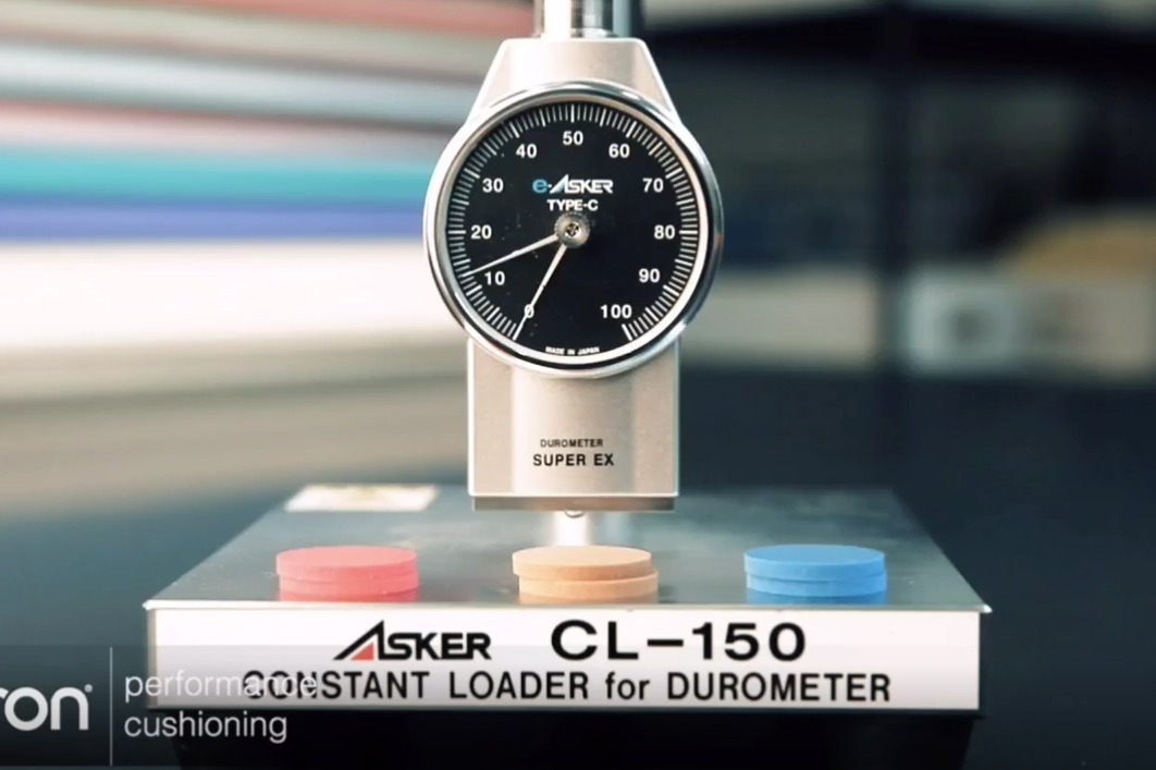 ASKER C型橡胶硬度计搭配CL-150定压测试台