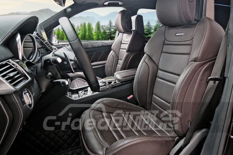 深圳奔驰GLS63四座内饰升级，经典咖啡色真皮包裹