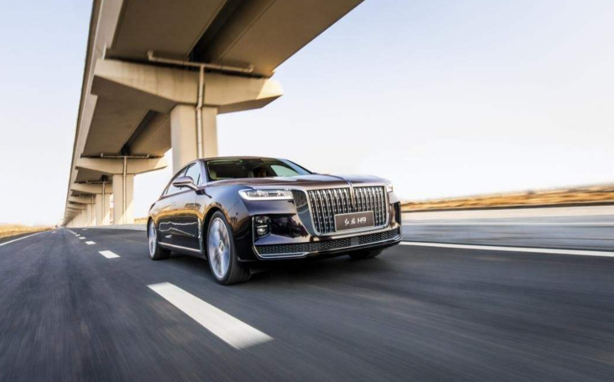 为了比红旗H9更奢华，便有了红旗H9+，50万不一定能拿下