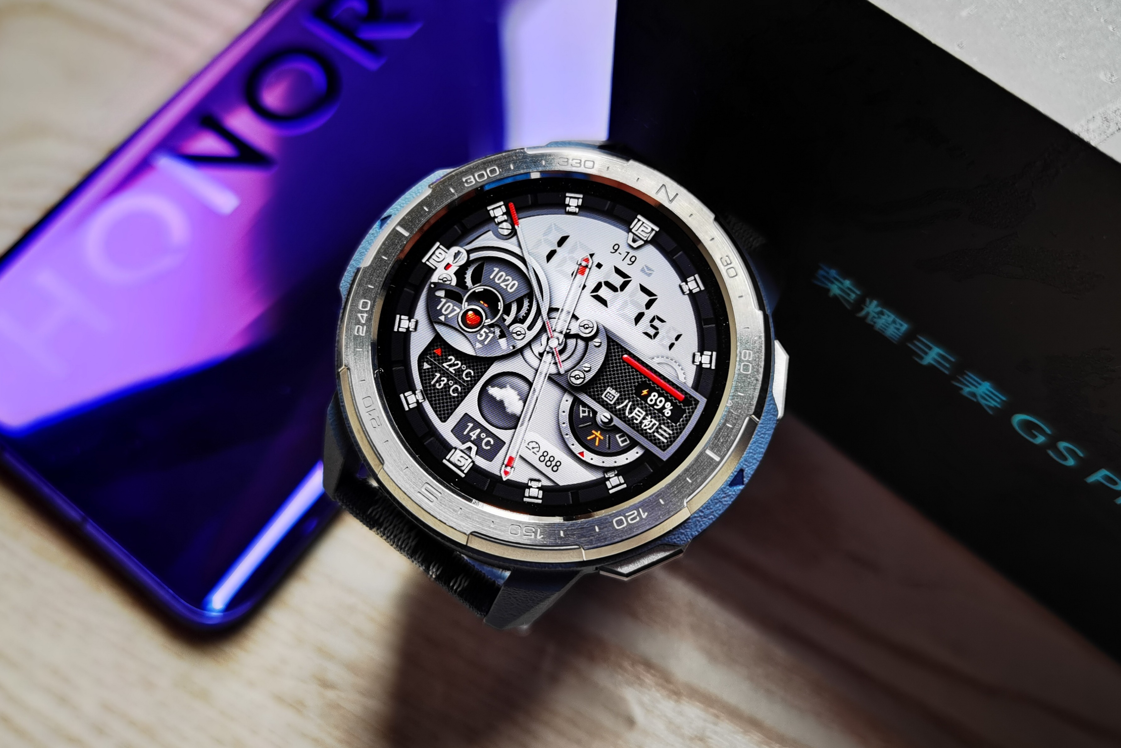 荣耀手表gspro伪开箱体验不靠网络户外能救命这事可信