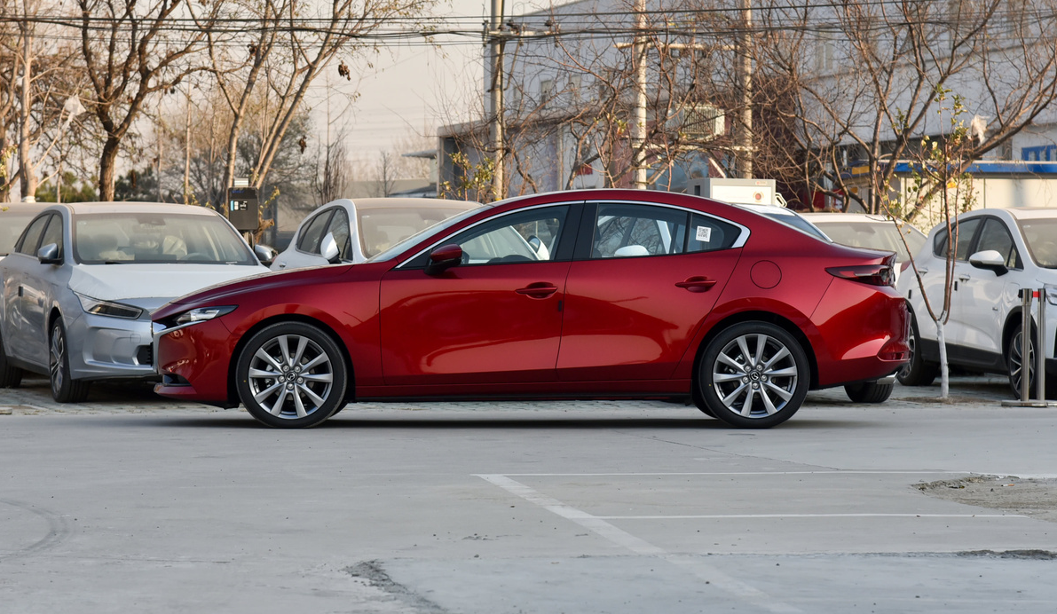 长安马自达 马自达3 昂克赛拉 2020款 2.0l 手自一体 质雅版