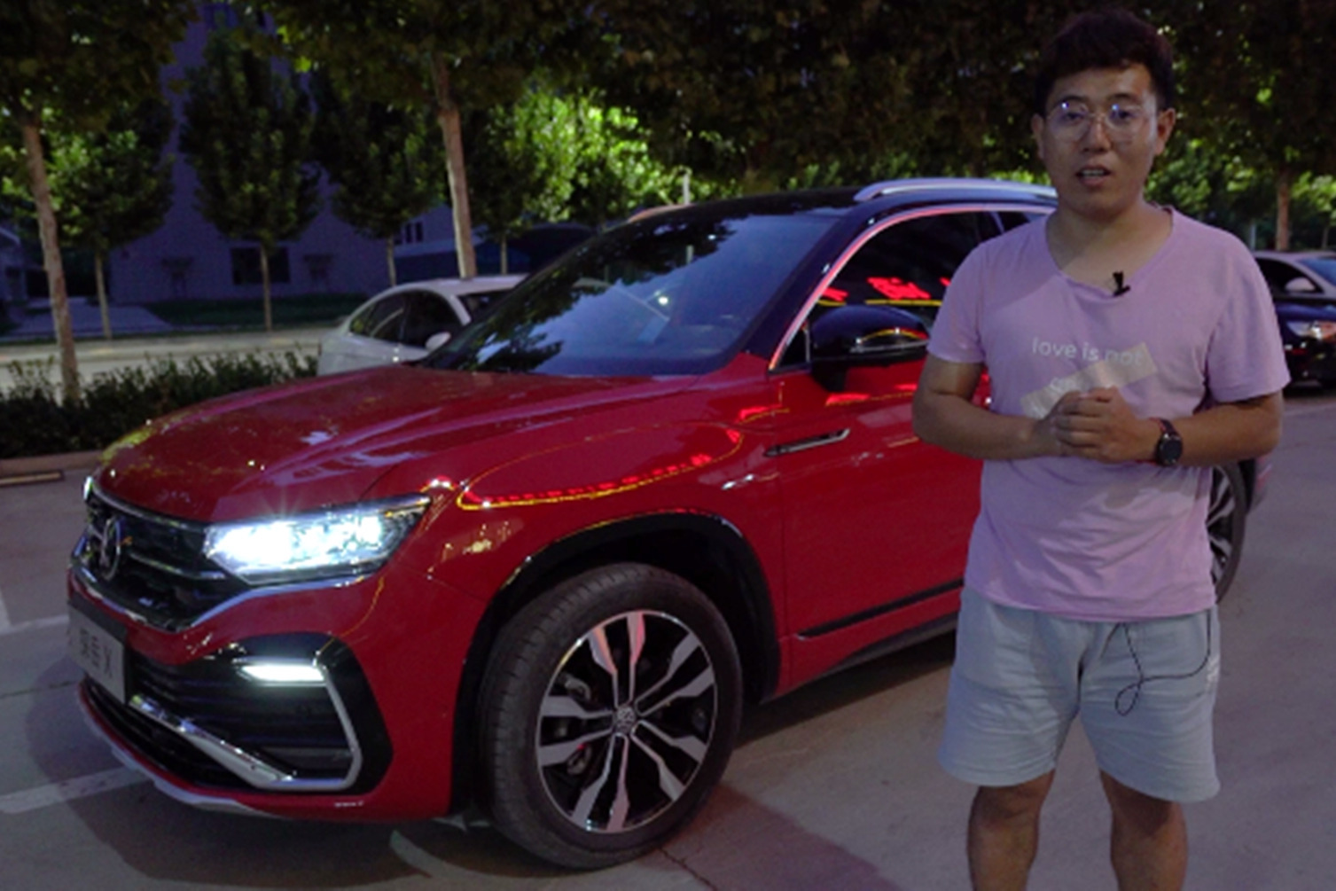 探岳x自动泊车实用吗？我来为你亲身测试下