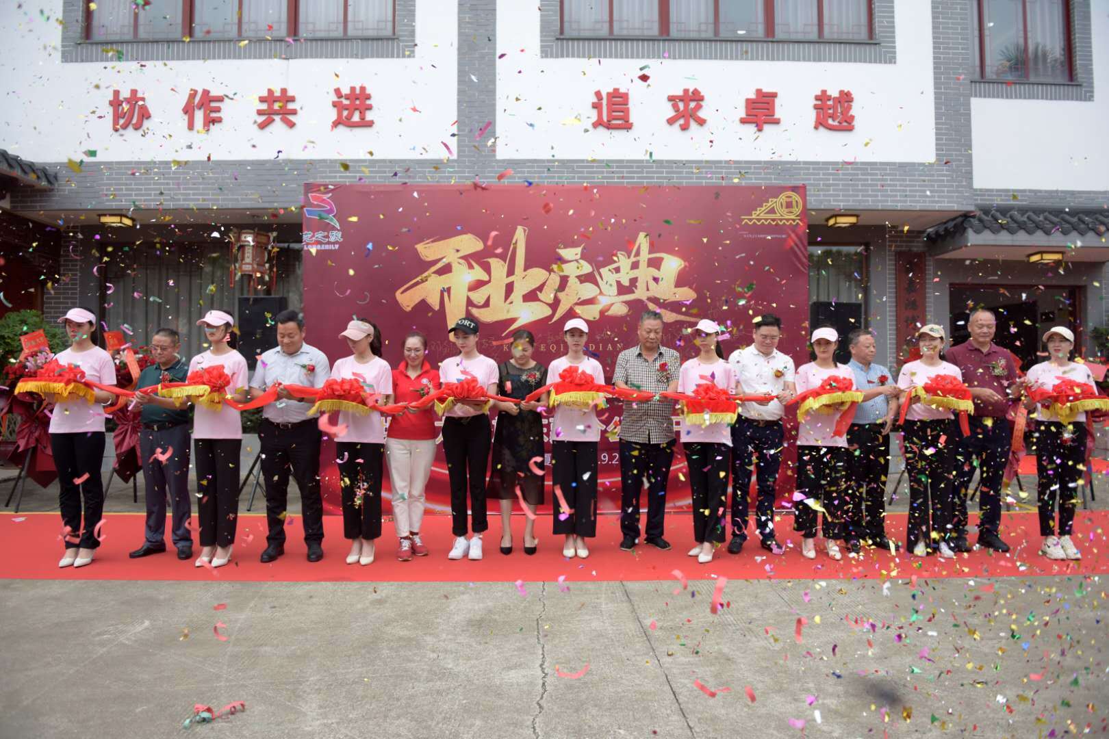 深圳市萍乡商会监事长,深圳市开宝资产管理有限公司总经理邓子文,深圳