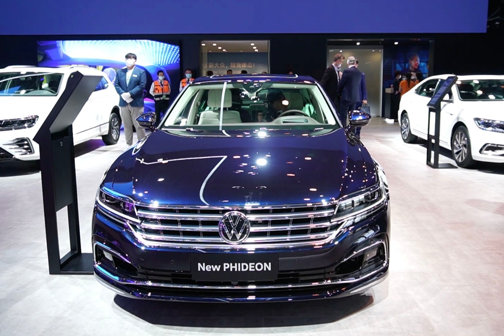 北京车展实拍新款辉昂拥有奥迪高贵血统难逃大众低调骨髓