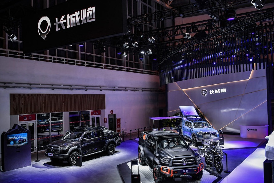 售25.18万起，最大续航电动皮卡电装炮上市，北京车展长城炮新车