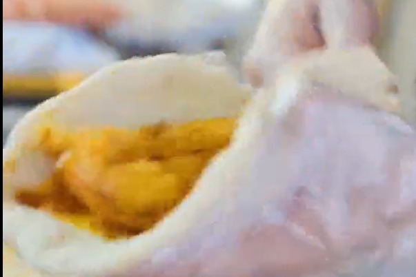 打卡夜市美食蚝油串