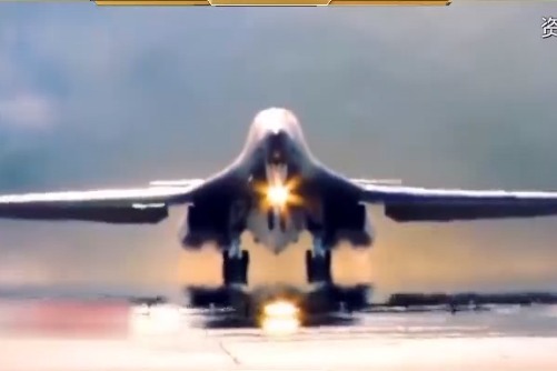 台炒作美战略轰炸机“朝台湾飞来了” 专家：自我安慰的“神逻辑”