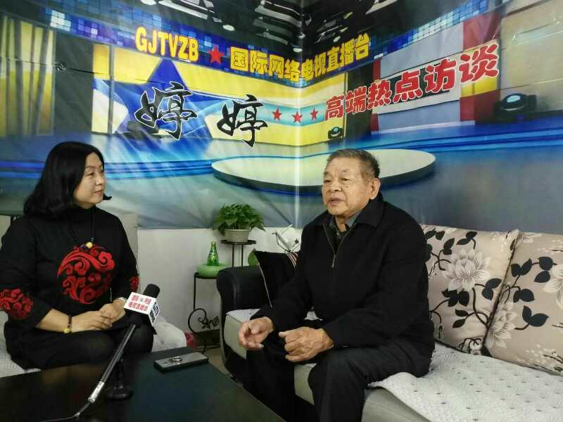 走近全国书画名家刘炳文