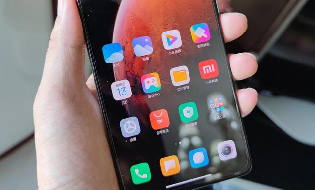 realme x7pro提前红米至尊版4天开售,网友:iphone12也是10月份