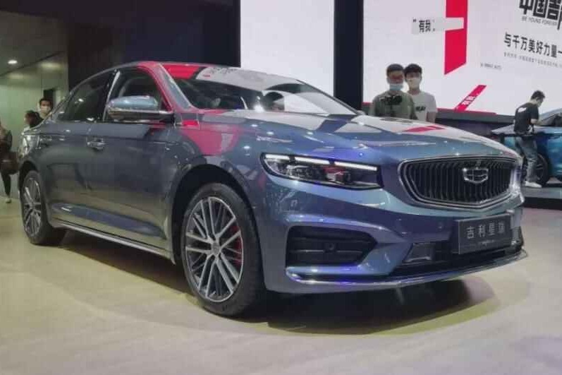 撩妹必备 宝马新4系敞篷官图发布 勺子 尾灯增添独特魅力 手机凤凰网