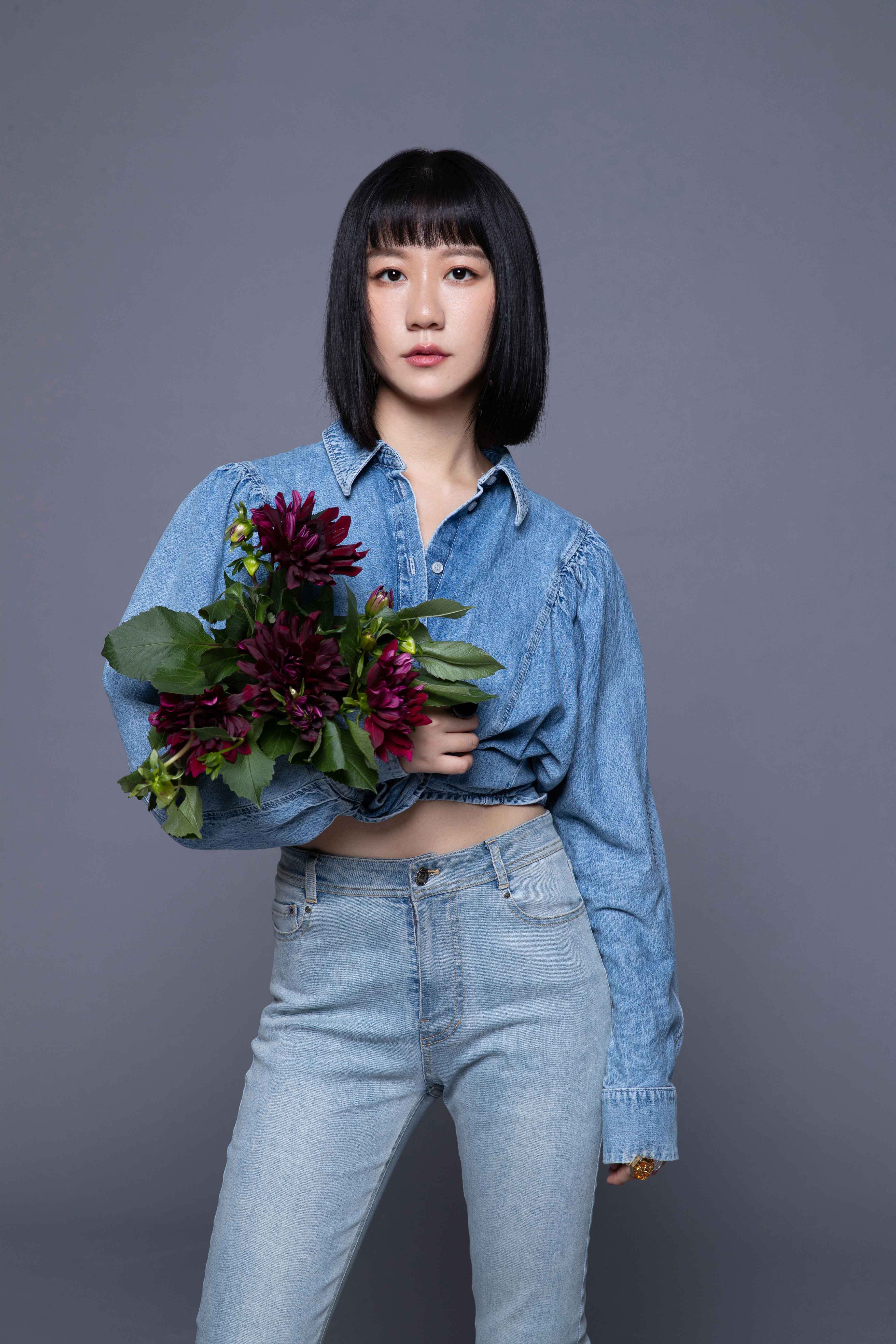 京东2020谢春花演唱会官宣!让我们以歌为伴 一起"肆意生长"