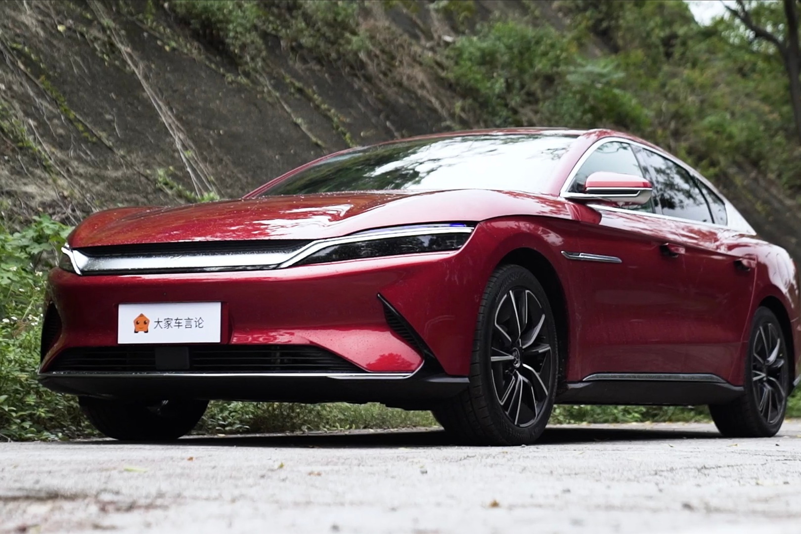 苦等三个月的顶配比亚迪汉EV，果然期望越大，失望越大？