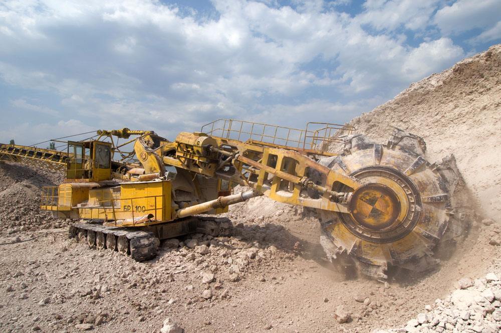 山西金益泰:矿知露天矿山开采设备选型知多少__凤凰网