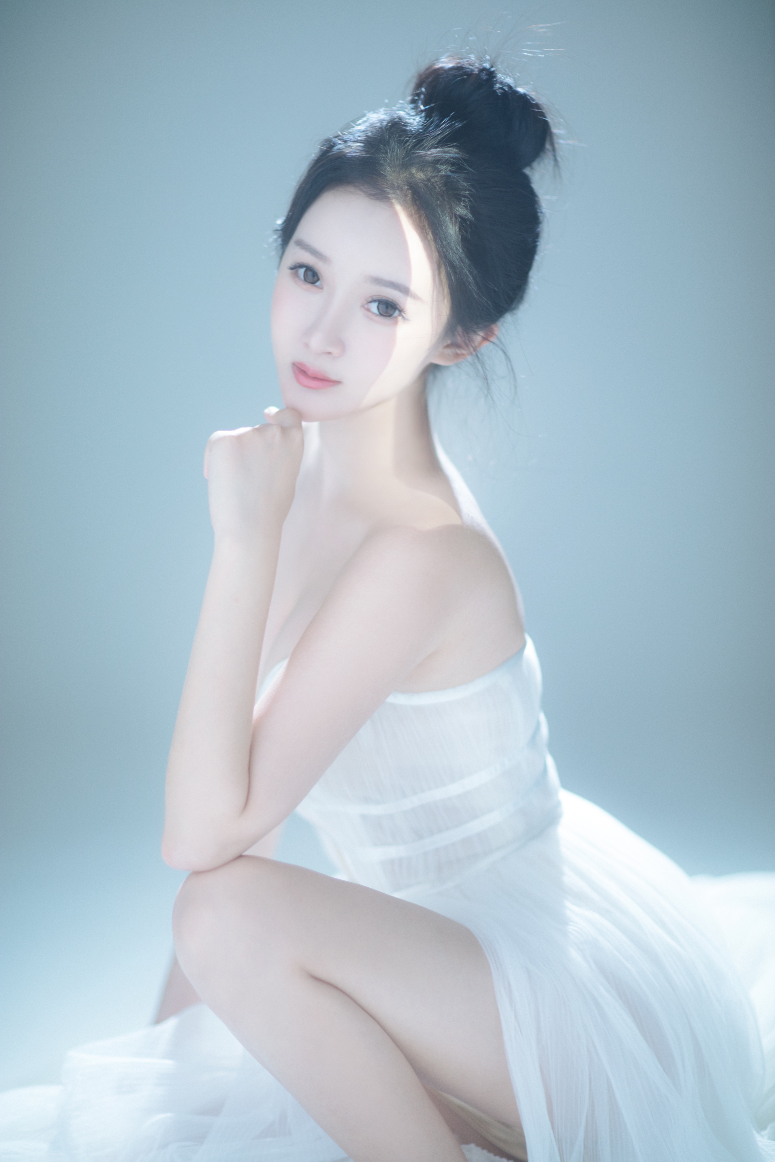 孙心娅最新写真出炉,气质溢出,仙气十足,网友感叹:美到窒息__凤凰网