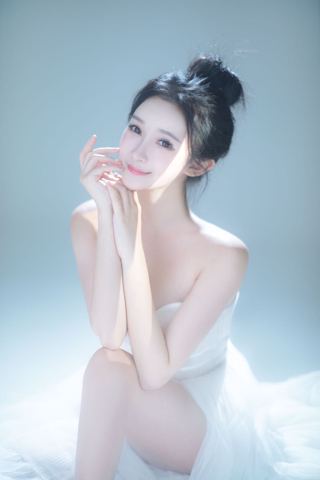 孙心娅最新写真出炉,气质溢出,仙气十足,网友感叹:美到窒息__凤凰网