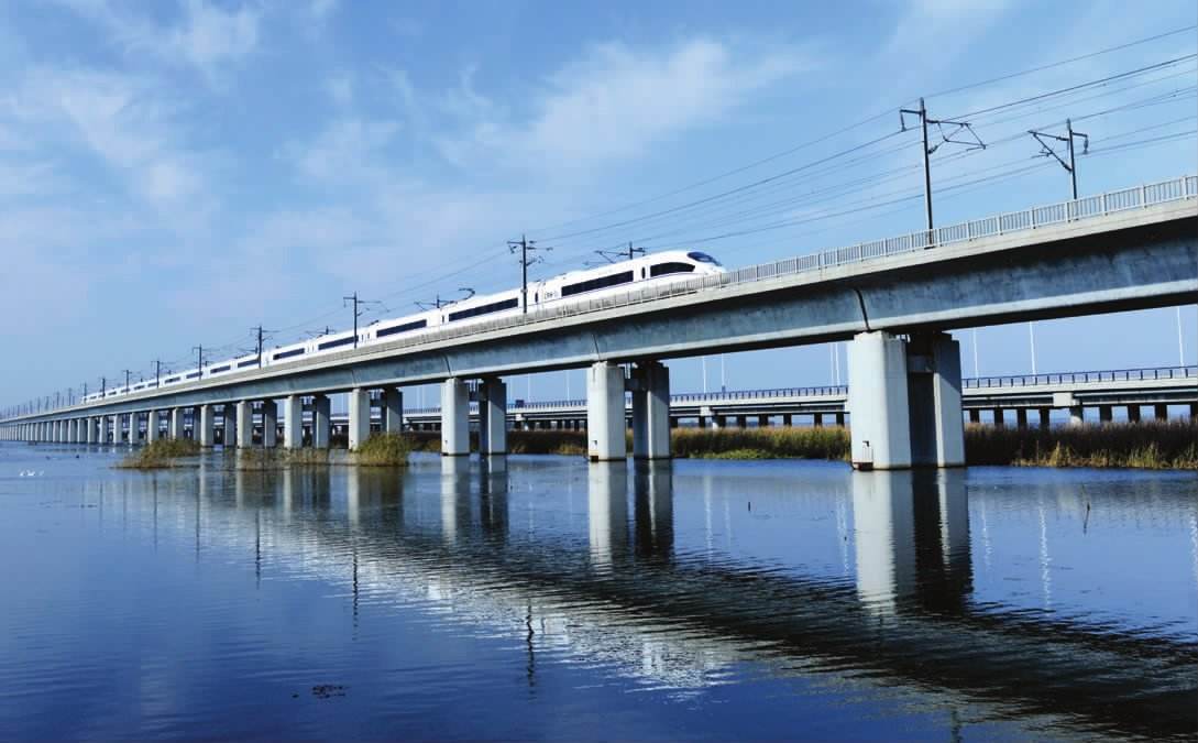 京沪高铁将实行浮动票价全程二等座票价498元至598元