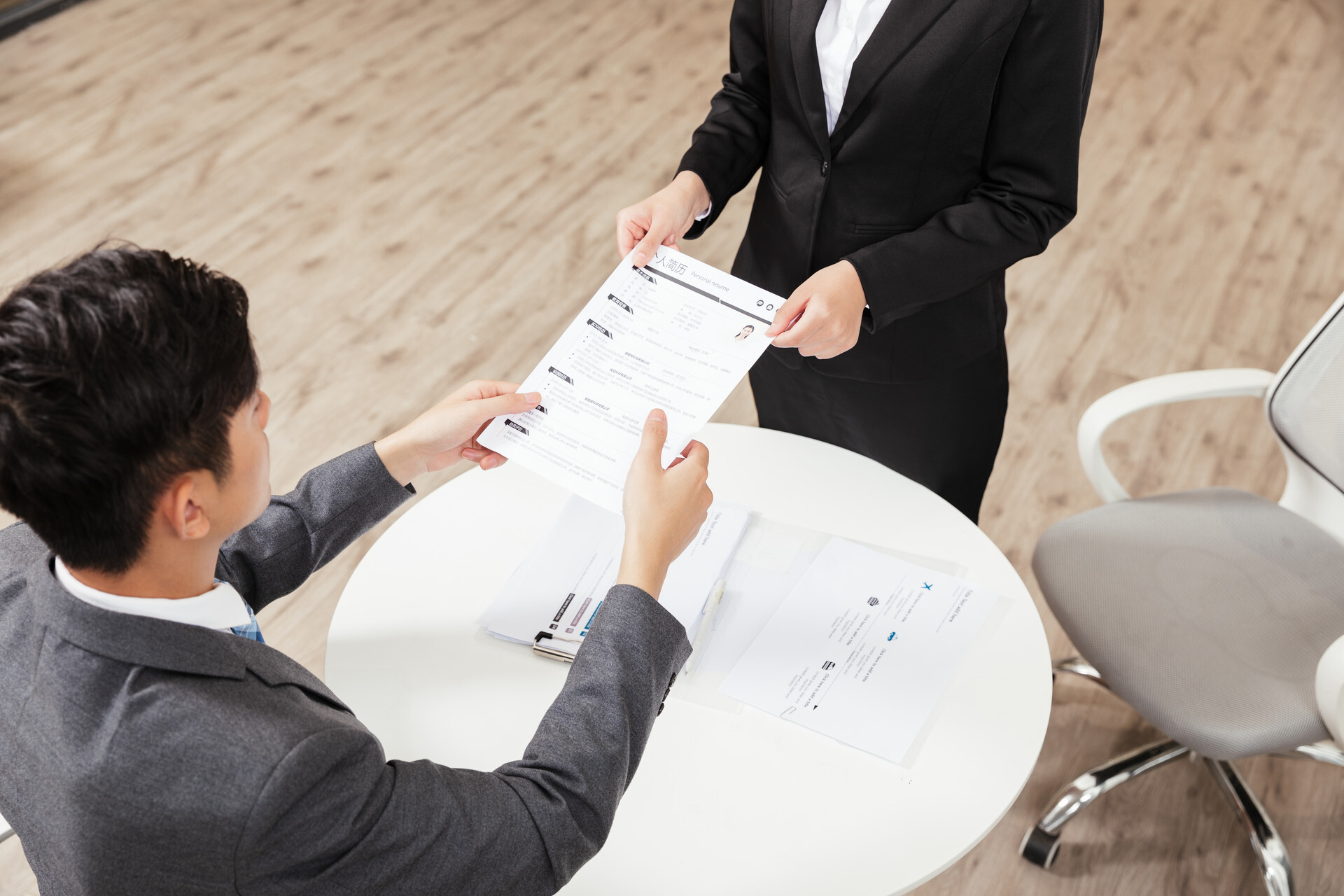 职场小白怎么写简历?一份好简历=成功一半