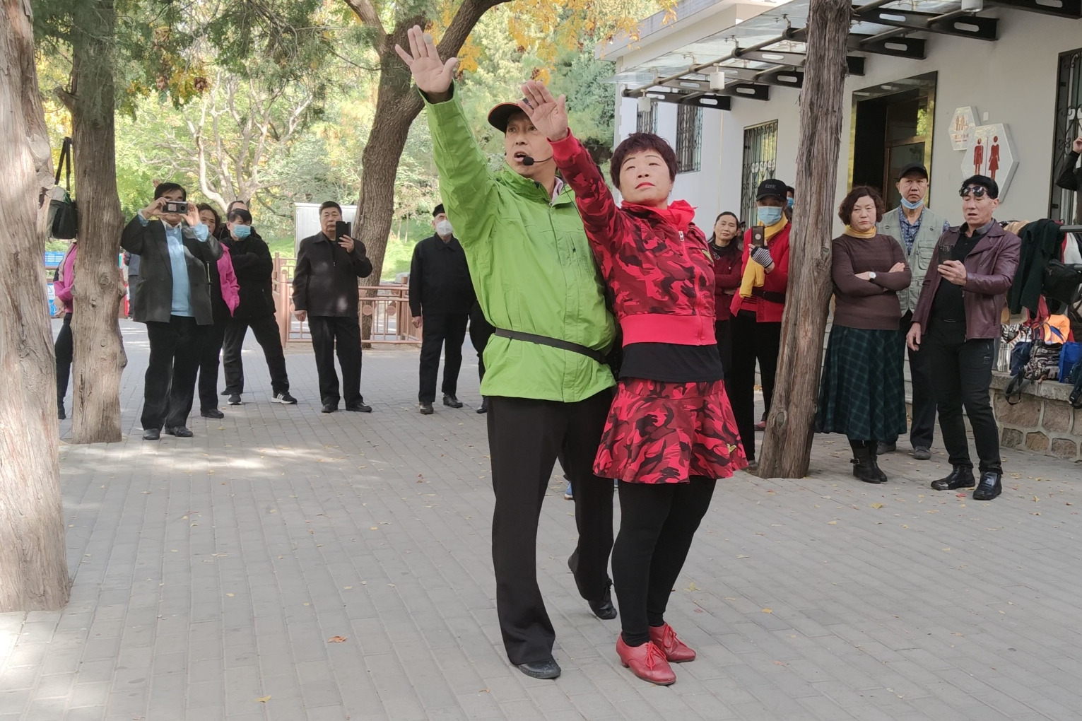 徐舞飞扬双人交谊舞，慢四第一套第十二节《望月》分解教学