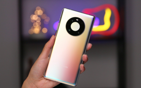 128g内存,史上最强mate华为mate40性能太感人__凤凰网