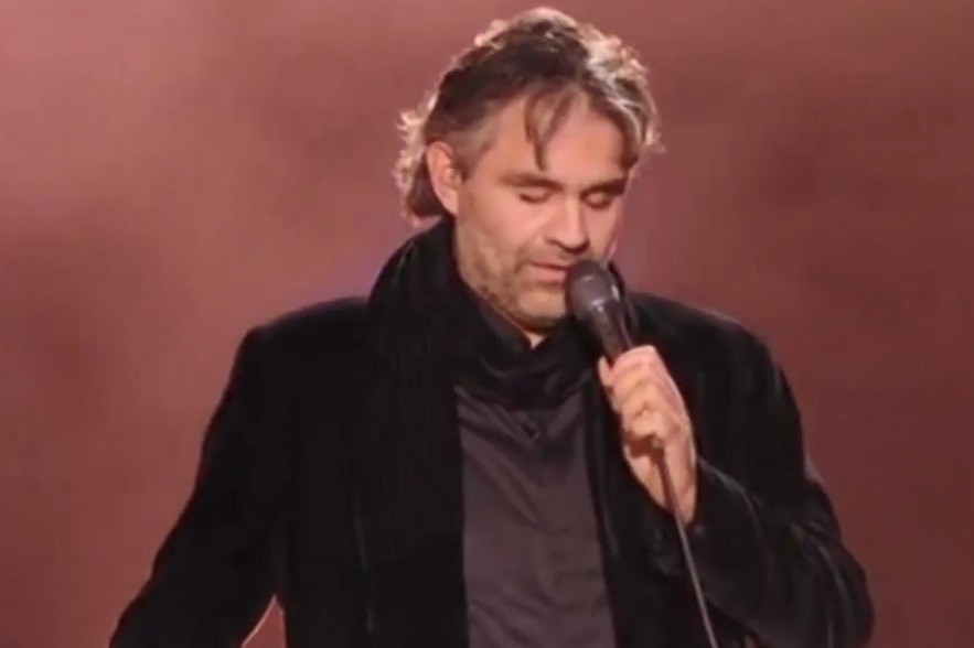 Andrea BocelliCan't Help Falling In Love_凤凰网视频_凤凰网