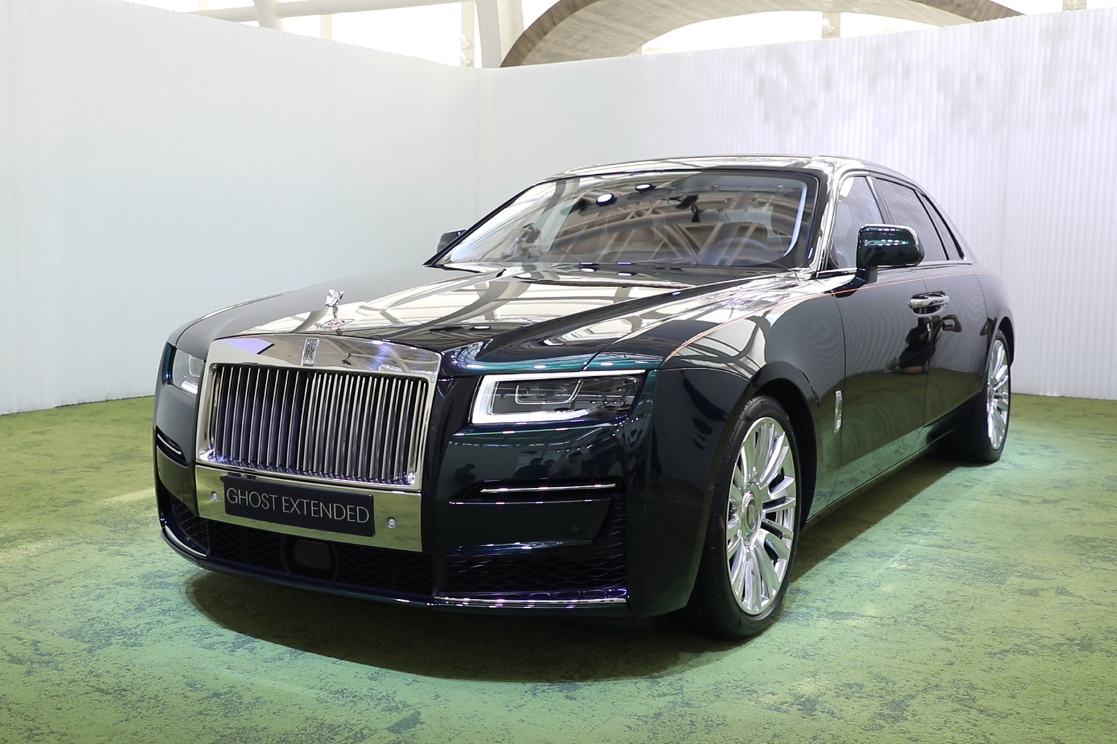 至简至臻领启非凡劳斯莱斯全新古思特品鉴会收官鹏城