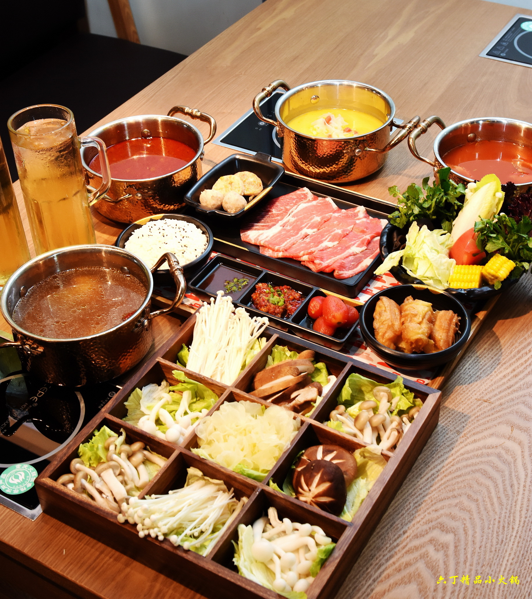 天气渐凉,来一顿暖暖的精品小火锅吧!__凤凰网