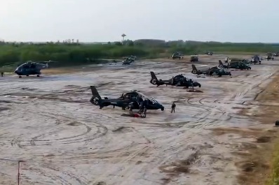 陆军第71集团军某陆航旅：战法创新 直升机多方式引导打击