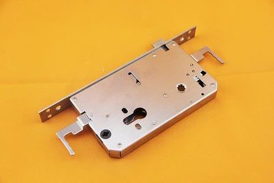 安装智能锁时,天地钩到底拆不拆?__凤凰网