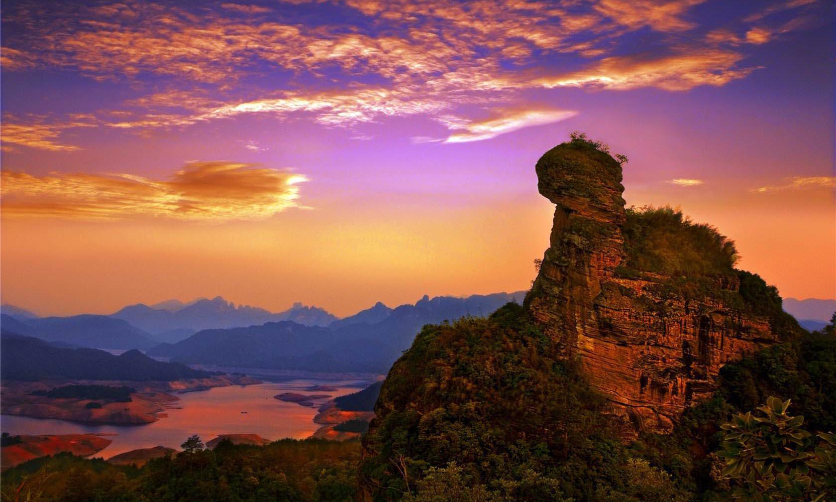 城市之窗|镜头下的七大绝美丹霞地貌