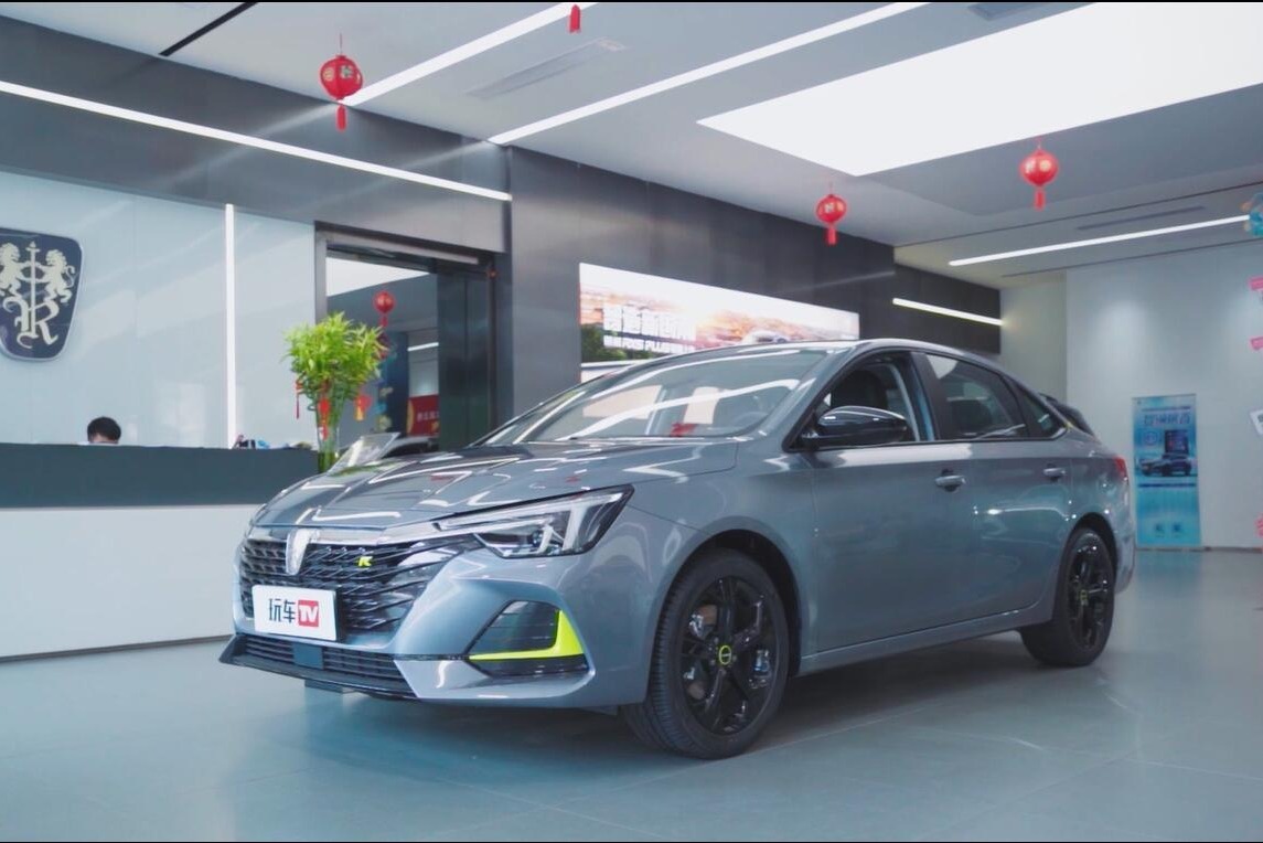 又大又智能的10万级家轿！实拍荣威i6 MAX