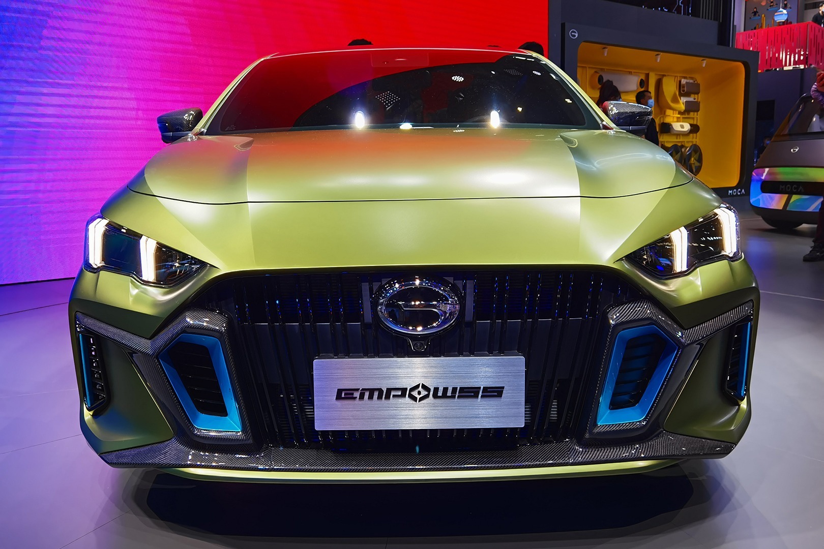 两分钟带你看懂广州车展上的广汽传祺a55