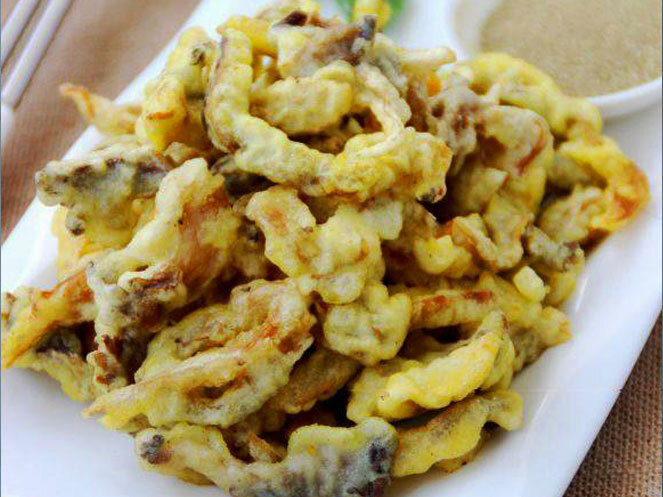 在家也能做出酒店口味的软炸鲜蘑,操作很简单,上桌也很有档次__凤凰网