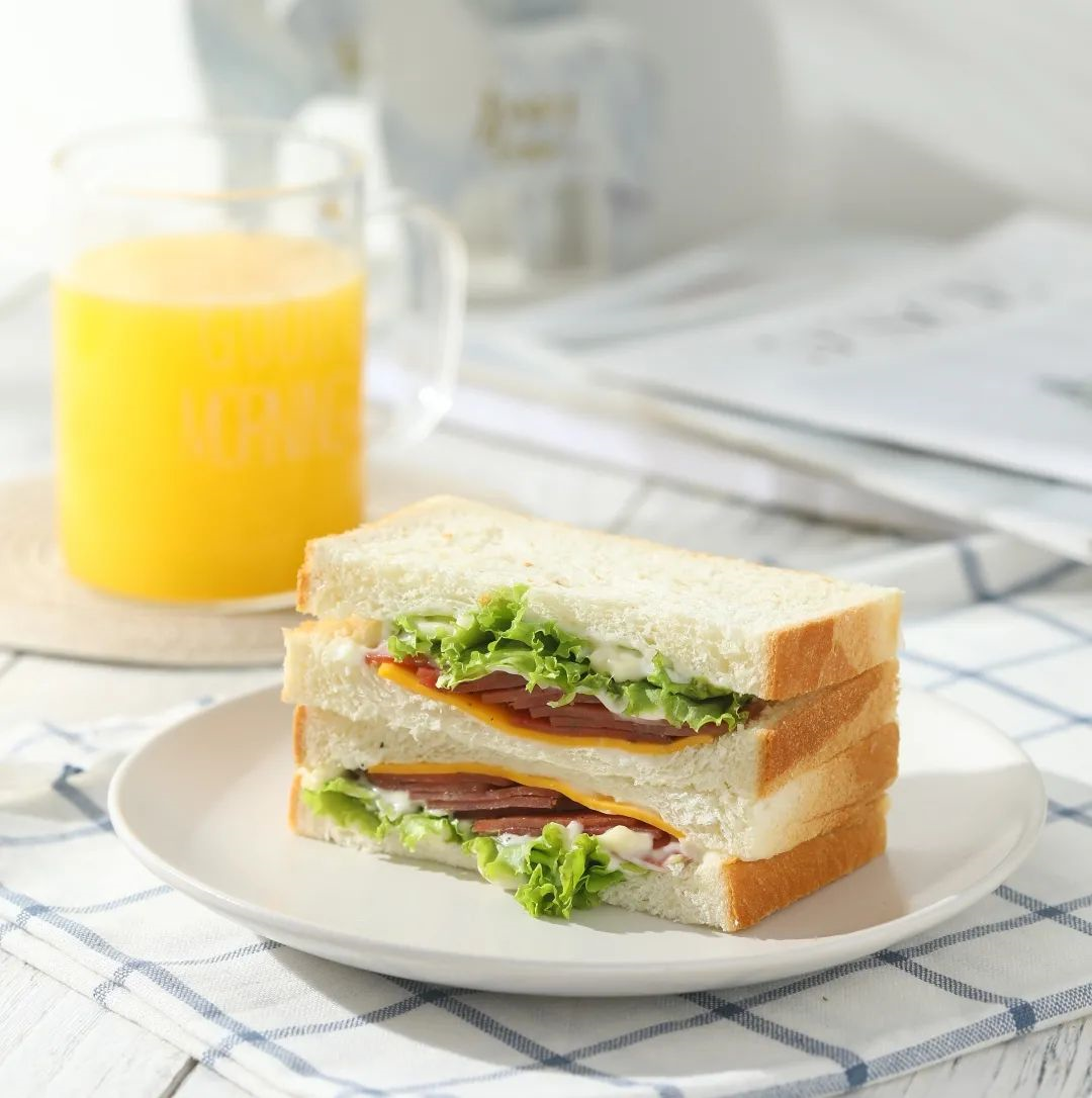 牛肉芝士三明治