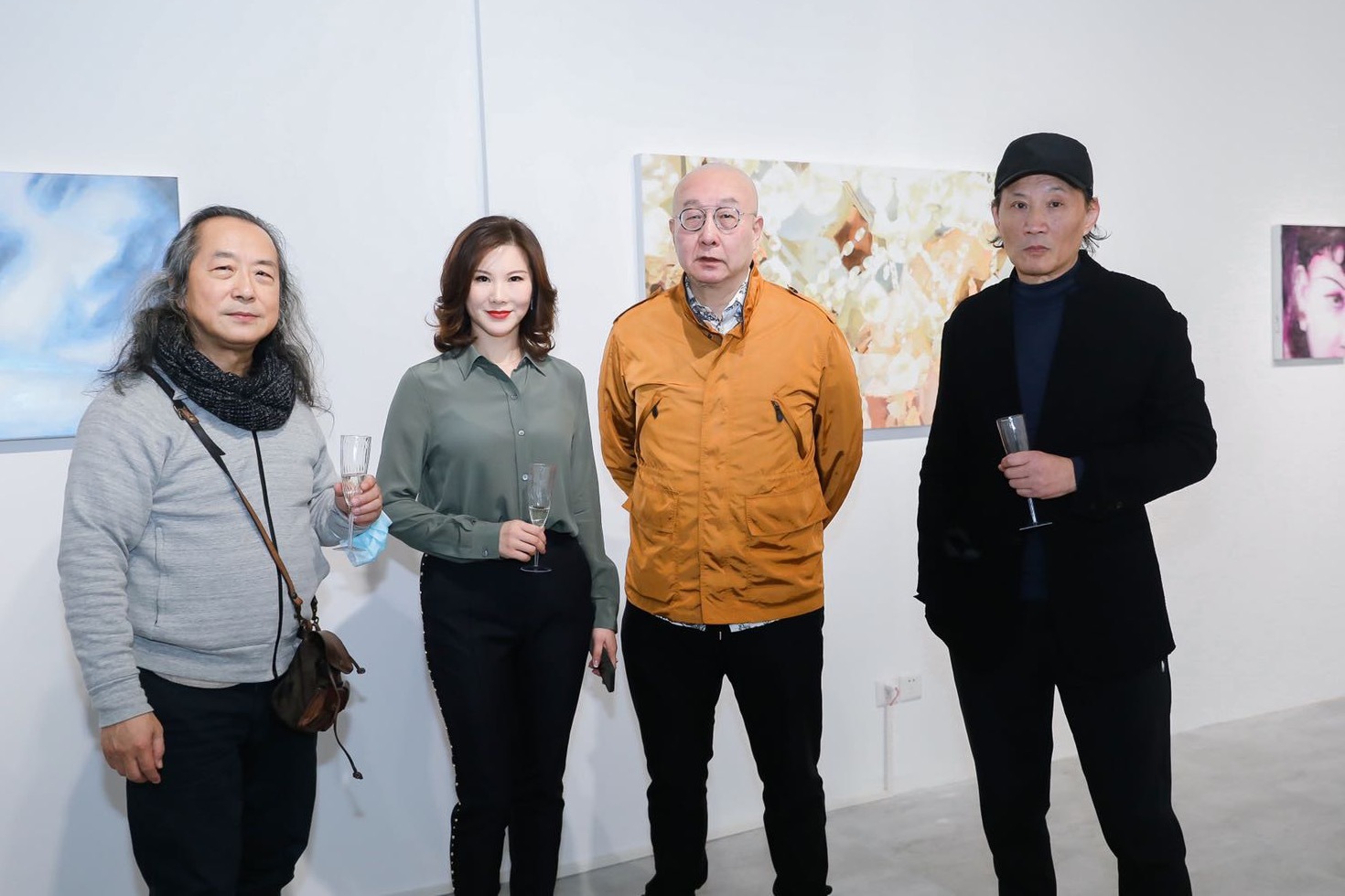 金嗓子周璇后人、艺术家李会个展《记住了另一个名字》于沪开幕