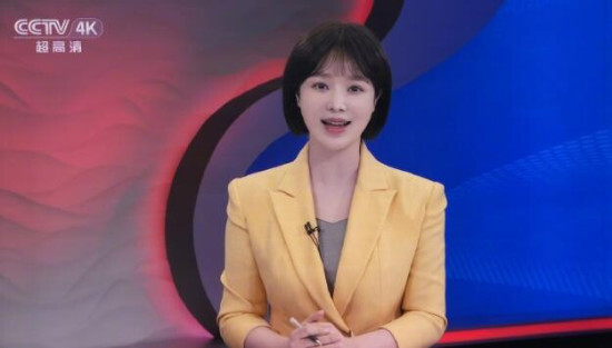 央视最美女主播二胎生女,与大12岁导演结婚五年儿女双全