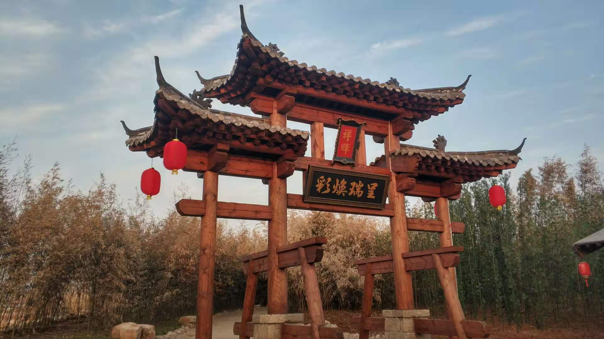 水泊梁山水浒影视文化体验园景区即将开门迎客