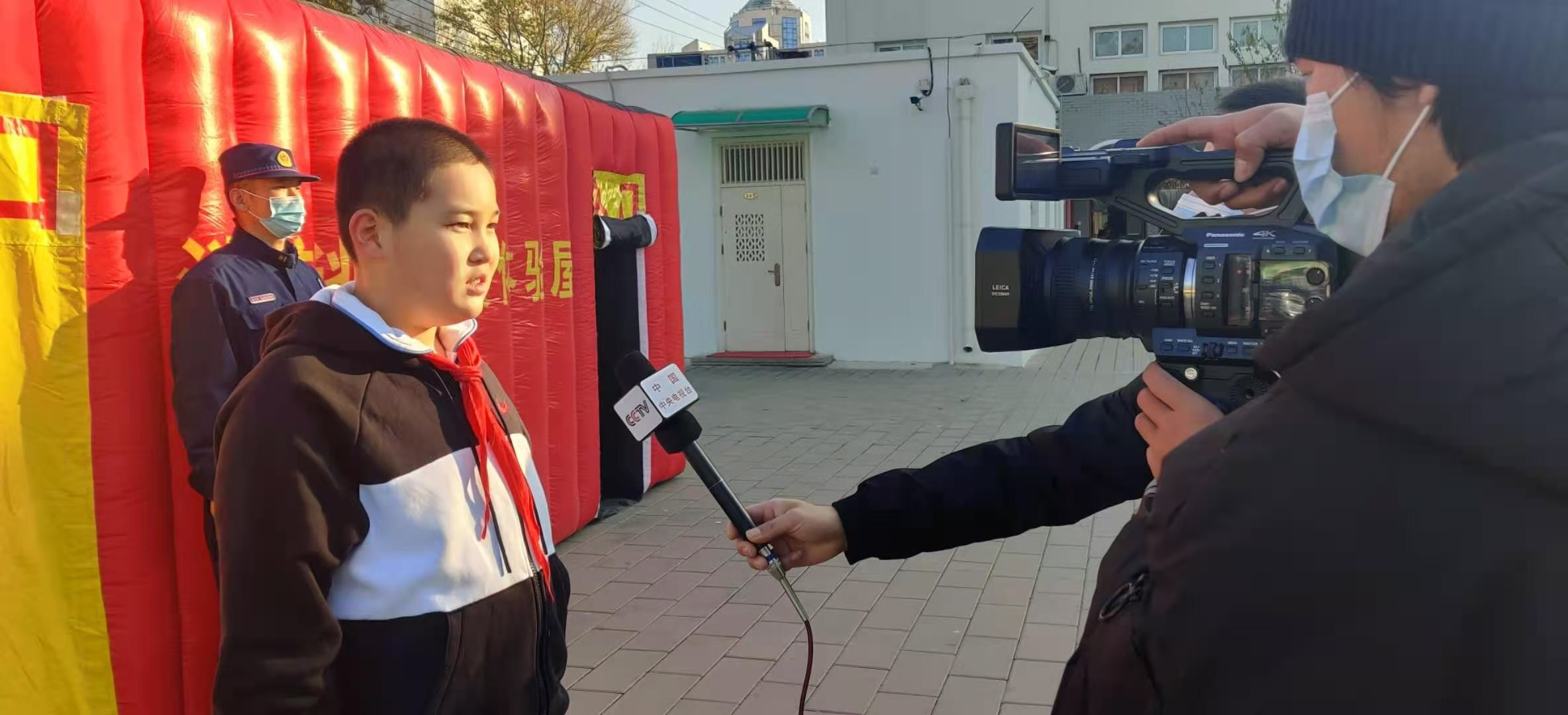 消防微体验活动;联合中央电视台,北京电视台对北京小学天宁寺分校消防