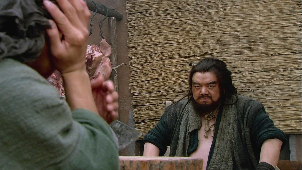 直来直去的鲁智深,为何拳打郑屠绕弯子?施耐庵:大智慧在弯子中