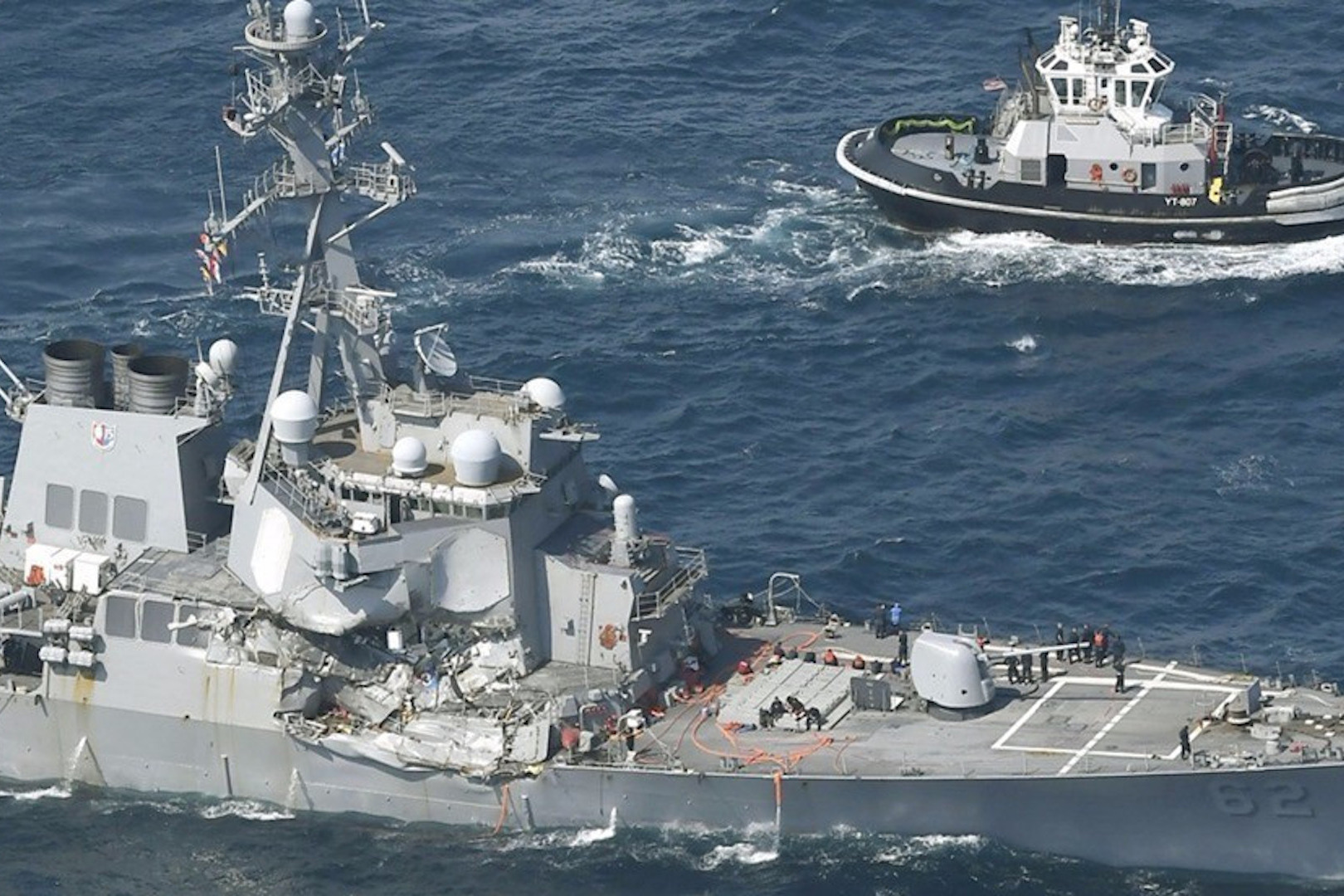 美军麦凯恩号驱逐舰现身南海 三年前曾撞船致10名舰员死亡|南海|麦凯恩|驱逐舰_新浪新闻