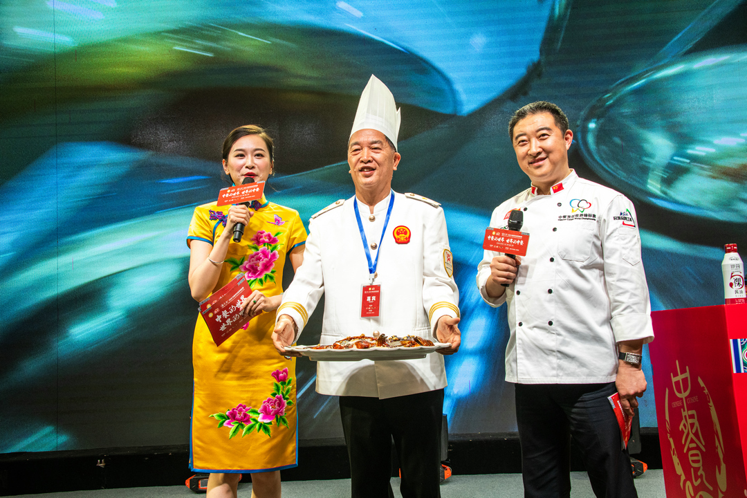 十位名厨同台展示国内各大菜系的烹饪绝技